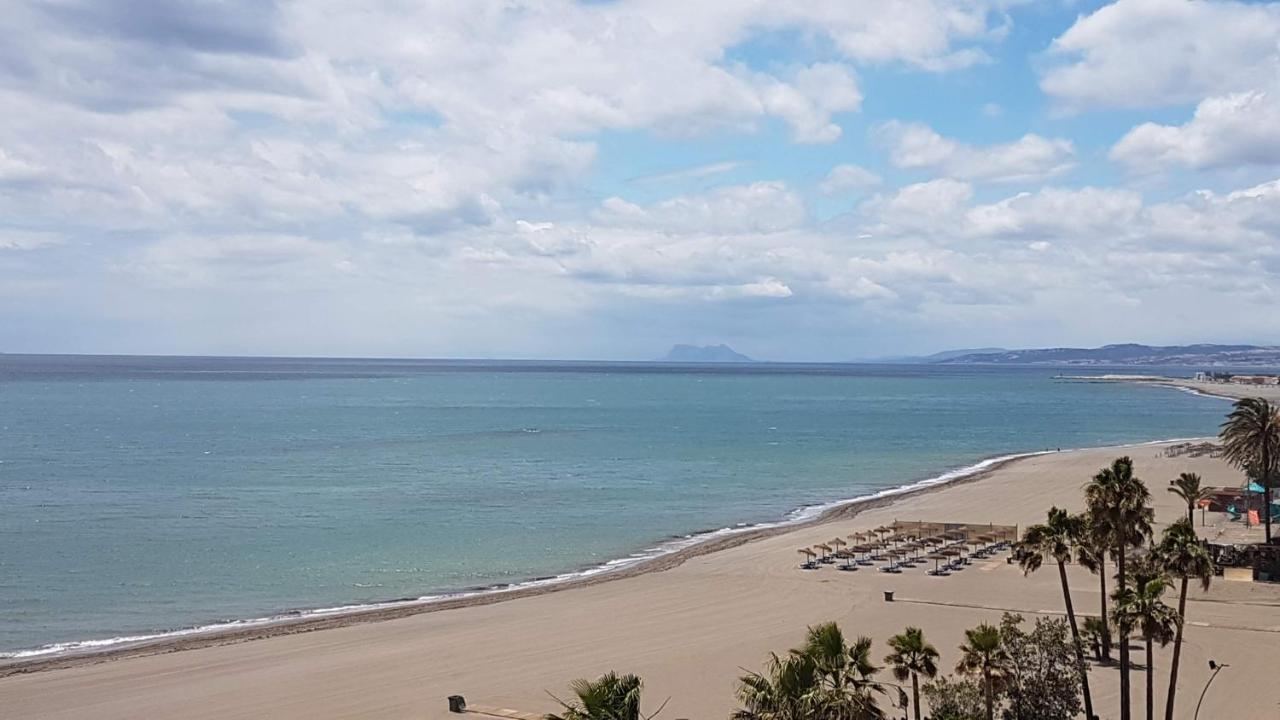 Apartamento Aguamarina 5C Primera Linea De Playa Estepona Exterior photo